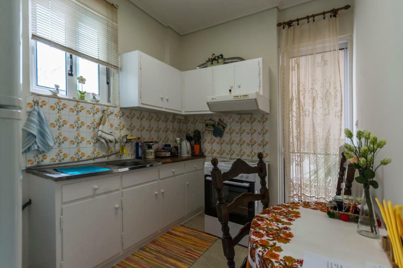Cozy & Quiet Central Apartment Kalamata Exterior foto